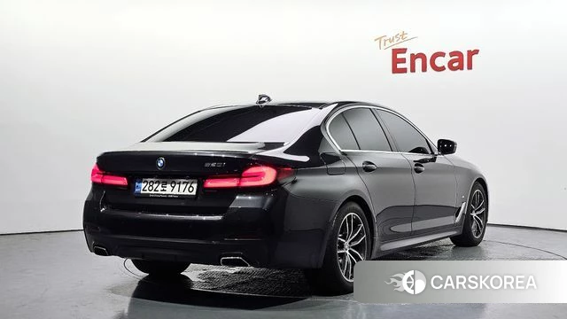 BMW 5 Series (G30) id 4383430 из Кореи 12