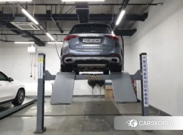 Mercedes-Benz GLE-Class W167 2025 Серебристо-серый из Кореи, фото 2