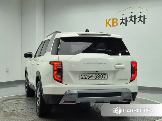 Ssangyong Torres id 4682590 из Кореи 10
