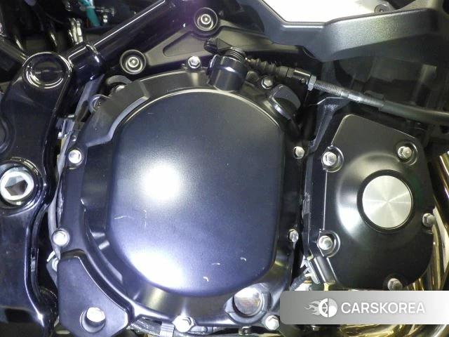 Engine photo