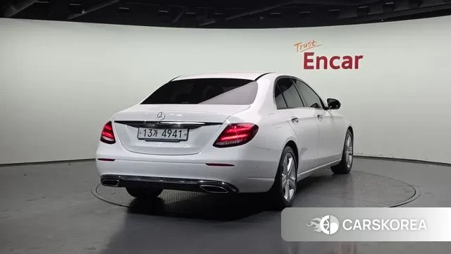 Mercedes-Benz E-Class W213 id 3526464 из Кореи 12