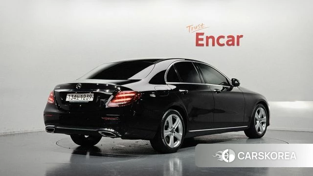 Mercedes-Benz E-Class W213 id 4907758 из Кореи 12