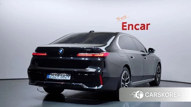 BMW 7 Series (G70) id 4394353 из Кореи 12