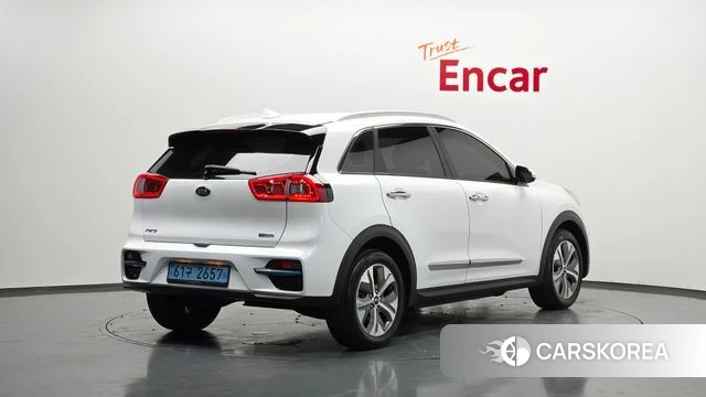 Kia Niro EV id 4377792 из Кореи 12