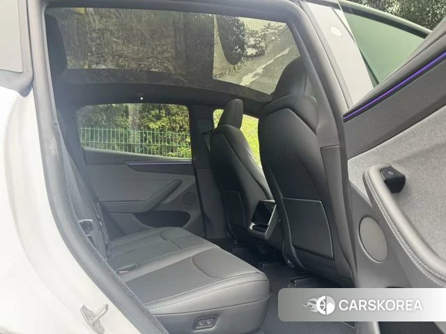 Tesla Model Y id 4212884 из Китая 11