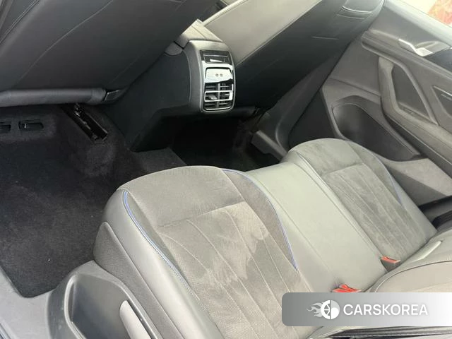 Volkswagen Tiguan L 2026 Черный из Китая, фото 2