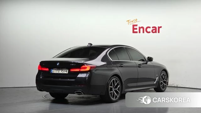 BMW 5 Series (G30) id 4395759 из Кореи 12