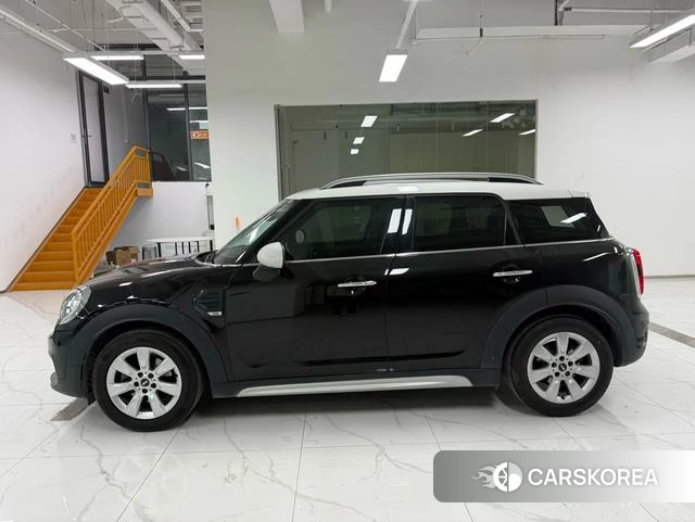 MINI COUNTRYMAN id 4219988 из Китая 12