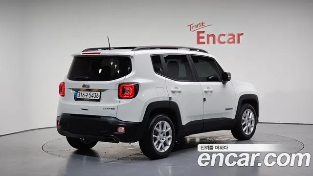 Jeep Renegade id 2863555 из Кореи 12