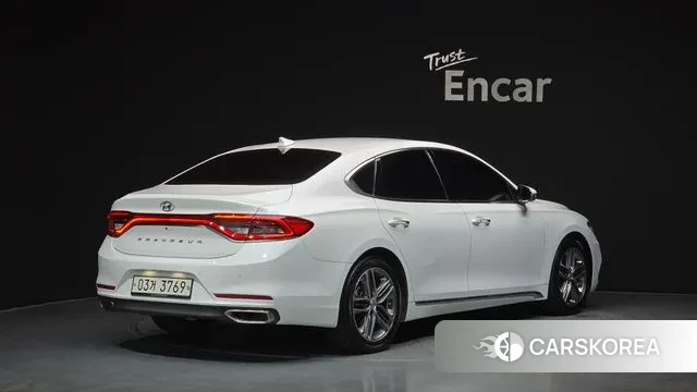 Hyundai Grandeur IG id 3703601 из Кореи 12