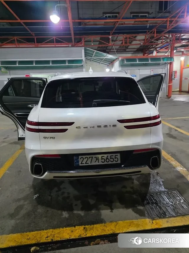 Genesis GV70 2023 Белый из Кореи, фото 2