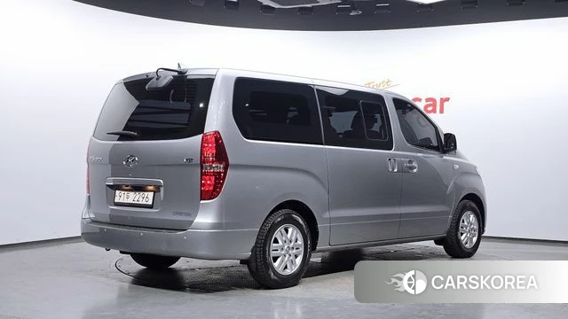 Hyundai The New Grand Starex id 3860859 из Кореи 12