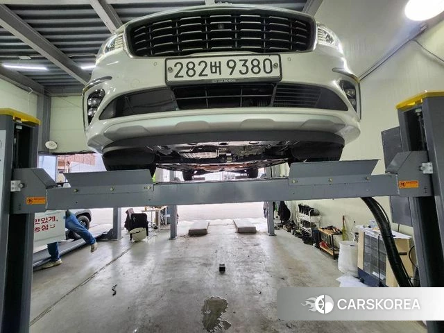 Kia The New Carnival 2019 Белый из Кореи, фото 2