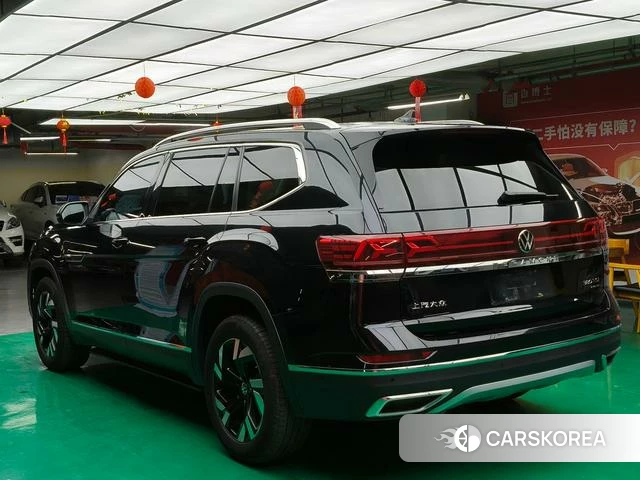 Volkswagen Tourang id 4257738 из Китая 10