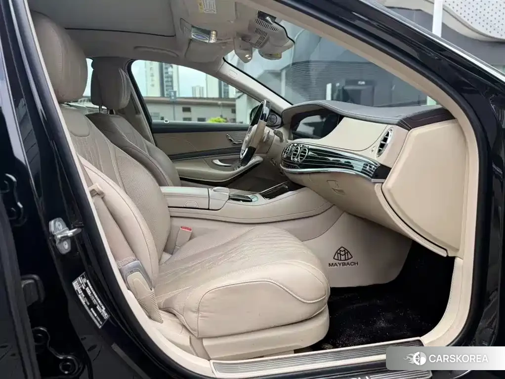 Mercedes-Benz Maybach S-Class id 4565336 из Китая 13