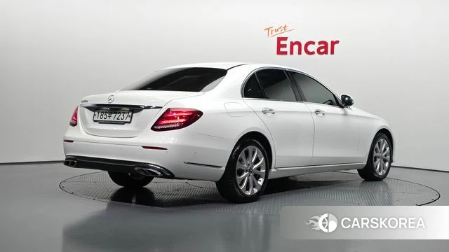 Mercedes-Benz E-Class W213 id 4785445 из Кореи 12