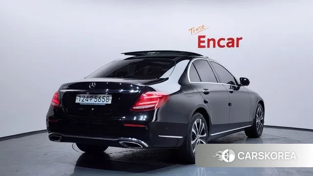 Mercedes-Benz E-Class W213 id 3459661 из Кореи 12