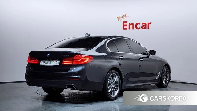 BMW 5 Series (G30) id 4615507 из Кореи 12