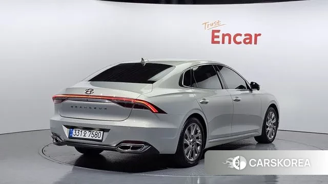 Hyundai The New Grandeur IG Hybrid id 3379609 из Кореи 12