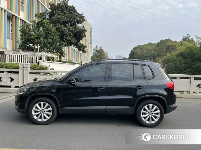Volkswagen Tiguan 2018 Черный из Китая, фото 6