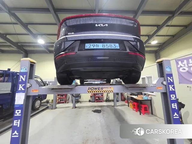 Kia EV6 2021 Синий из Кореи, фото 2