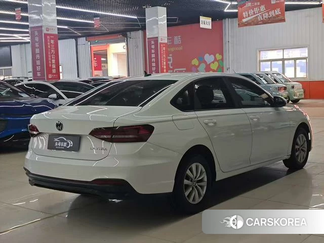 Volkswagen Lavida 2024 Белый из Китая, фото 2
