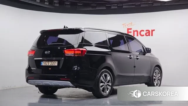 Kia All New Carnival id 3553039 из Кореи 12