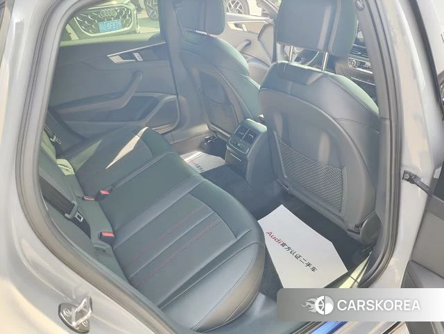 Audi A4L id 4259486 из Китая 8