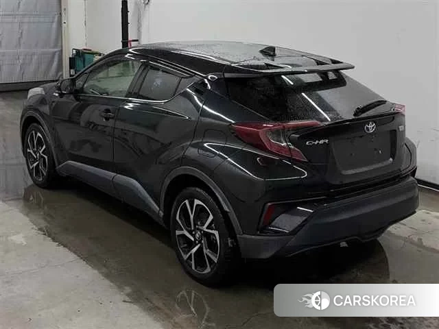 Toyota C-HR 2019 из Японии, фото 2