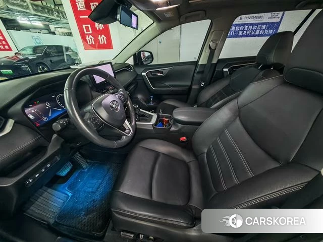 Toyota RAV4 Rongfang 2024 Серебристо-серый из Китая, фото 2