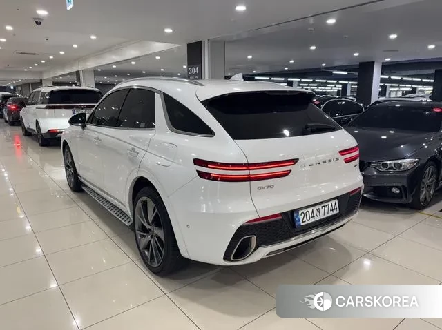 Genesis GV70 id 3355256 из Кореи 11