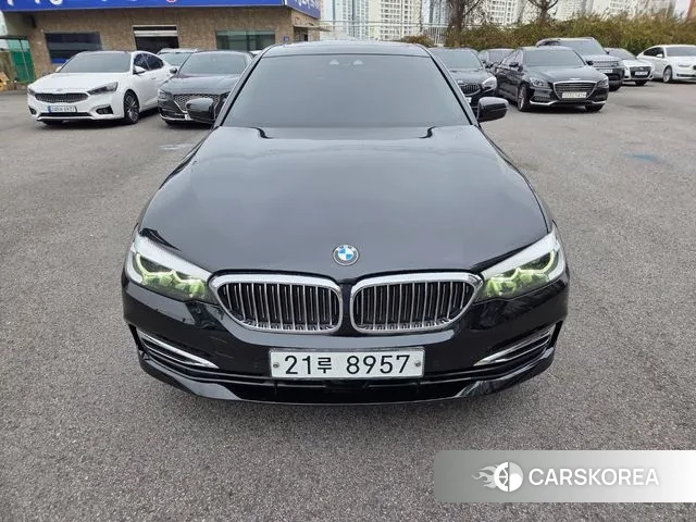 BMW 5 Series (G30) id 3425495 из Кореи 12