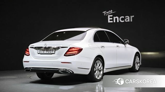 Mercedes-Benz E-Class W213 id 4385011 из Кореи 12