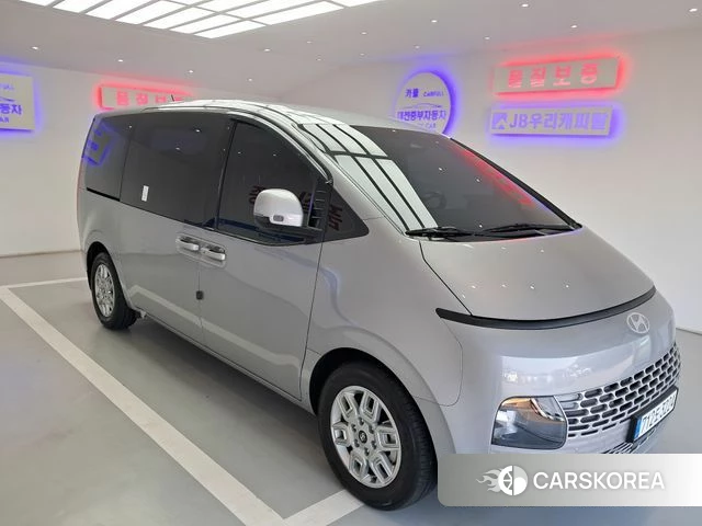 Hyundai Staria 2024 Серебристо-серый из Кореи, фото 5