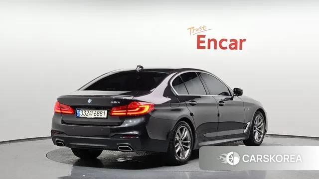 BMW 5 Series (G30) id 2891124 из Кореи 12