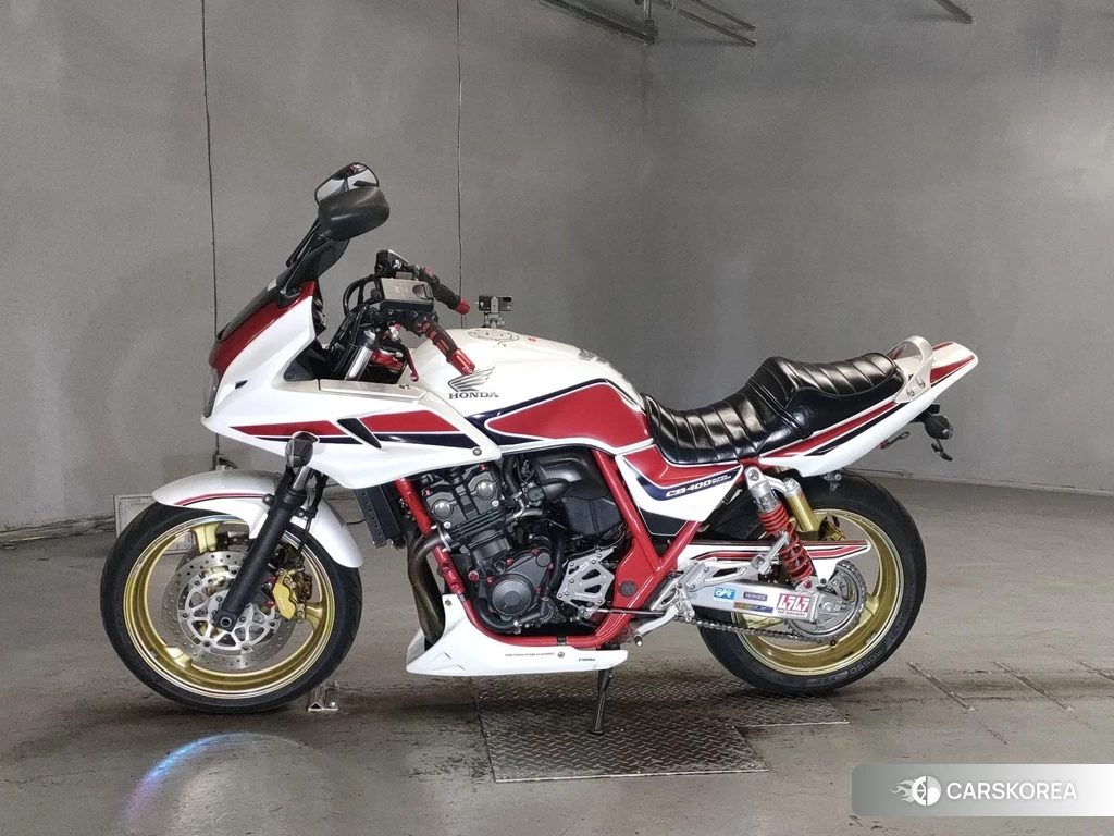 Проданный Honda CB400SF BOLDOR 2012 из Японии