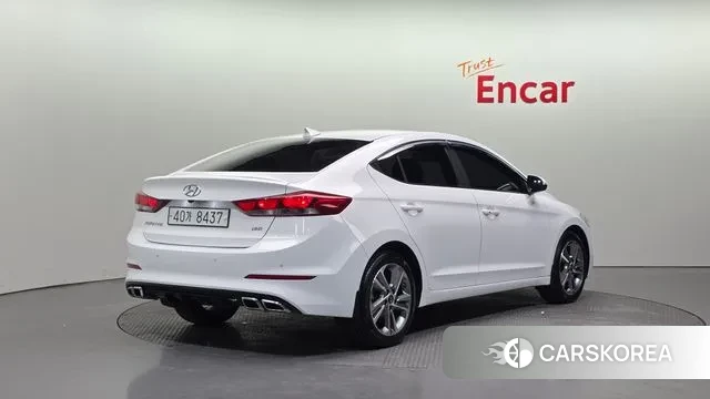 Hyundai Avante AD id 3761314 из Кореи 12