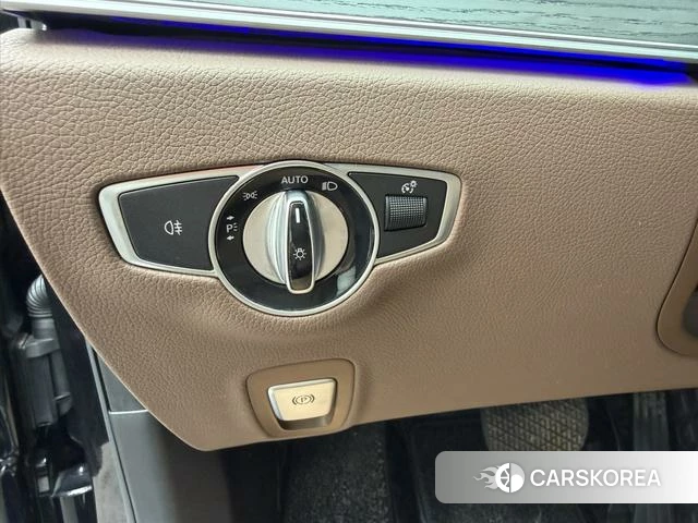 Mercedes-Benz E-class id 4300425 из Китая 12