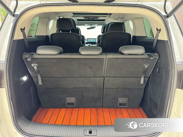 Roewe iMAX8 id 4209662 из Китая 11