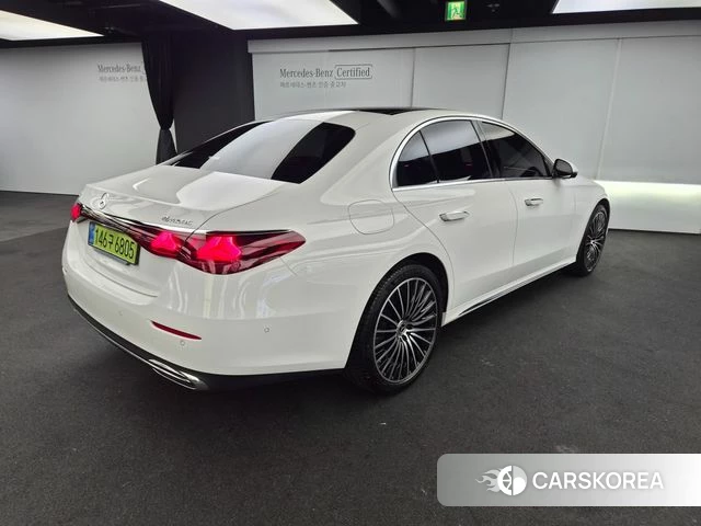 Mercedes-Benz E-Class W214 id 4602067 из Кореи 12