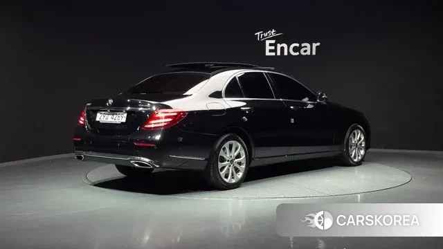 Mercedes-Benz E-Class W213 id 3324897 из Кореи 12