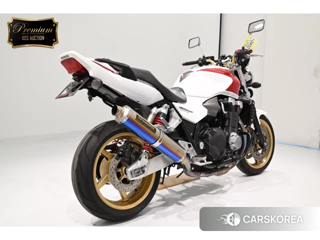 Проданный Honda CB1300SF 2010 из Японии, фото 2