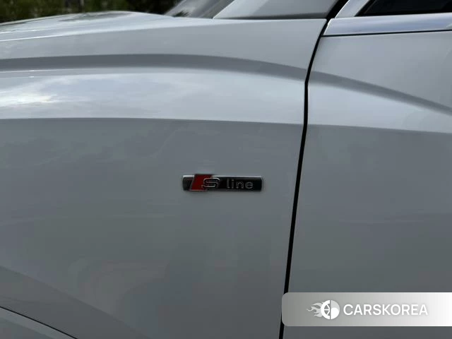 Audi Q3 Sportback id 4366126 из Китая 12