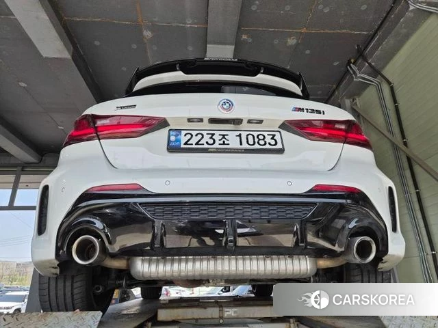 BMW 1 Series (F40) 2024 Белый из Кореи, фото 2