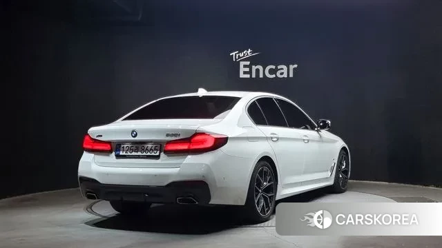 BMW 5 Series (G30) id 3300688 из Кореи 12