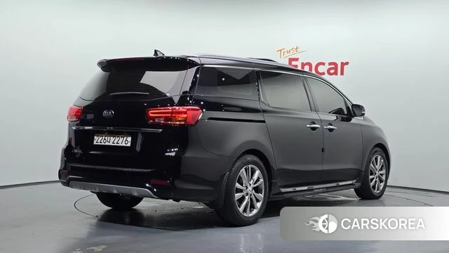 Kia The New Carnival id 4483249 из Кореи 12