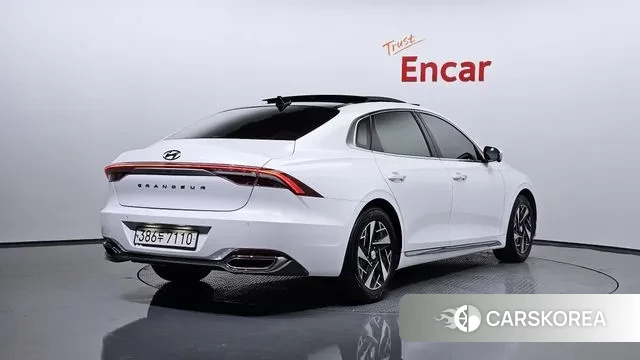 Hyundai The New Grandeur IG Hybrid id 3247985 из Кореи 12