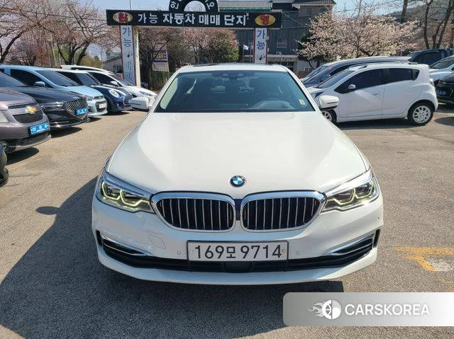 BMW 5 Series (G30) id 3879951 из Кореи 9