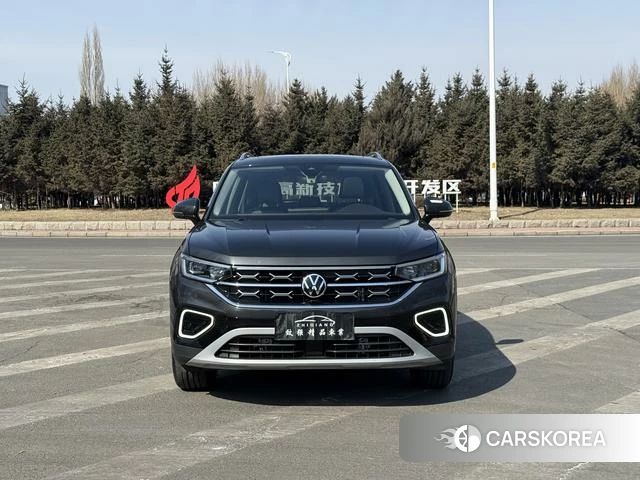 Volkswagen Tanyue 2024 Черный из Китая, фото 2