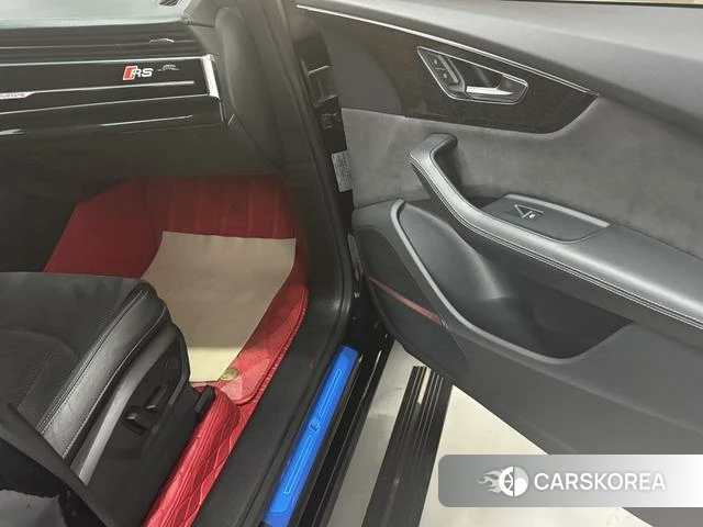 Audi Q8 id 4265866 из Китая 8